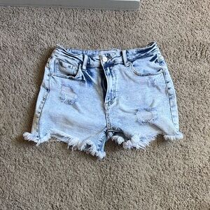 Light Wash Distressed Women's Denim Shorts with Frayed Hem